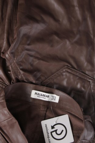 Дамски панталон Pull&Bear, Размер XXS, Цвят Кафяв, Цена 29,00 лв.