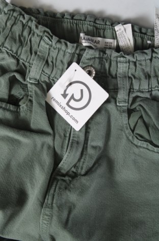 Γυναικείο παντελόνι Pull&Bear, Μέγεθος XXS, Χρώμα Πράσινο, Τιμή 8,90 €