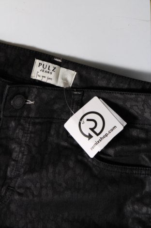 Γυναικείο παντελόνι Pulz Jeans, Μέγεθος M, Χρώμα Μαύρο, Τιμή 11,95 €