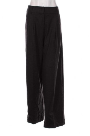 Дамски панталон 'S MAX MARA, Размер M, Цвят Сив, Цена 98,45 лв.