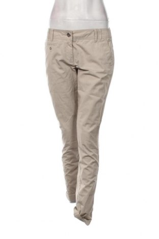Дамски панталон S.Oliver, Размер M, Цвят Бежов, Цена 20,50 лв.