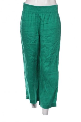 Дамски панталон S.Oliver, Размер S, Цвят Зелен, Цена 41,06 лв.