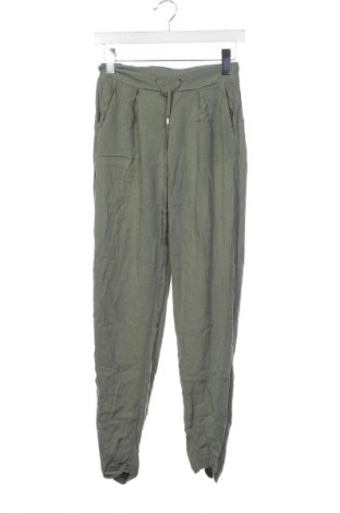 Дамски панталон Sinsay, Размер XS, Цвят Зелен, Цена 17,41 лв.