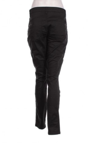 Дамски панталон Street One, Размер XL, Цвят Черен, Цена 20,50 лв.