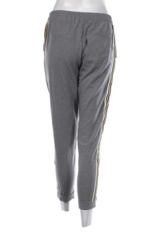 Дамски панталон Tally Weijl, Размер M, Цвят Сив, Цена 13,05 лв.