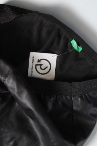 Damskie spodnie United Colors Of Benetton, Rozmiar S, Kolor Czarny, Cena 59,01 zł
