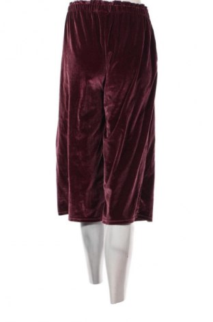 Damskie spodnie United Colors Of Benetton, Rozmiar M, Kolor Różowy, Cena 59,01 zł