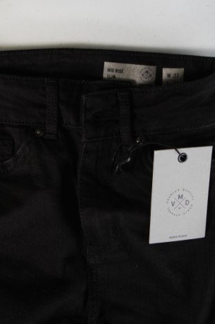 Pantaloni de femei Vero Moda, Mărime XS, Culoare Negru, Preț 23,99 Lei