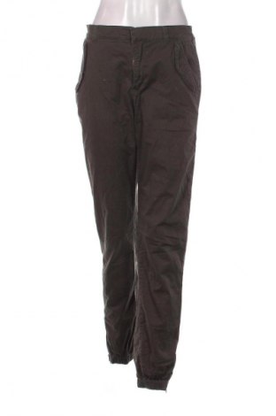 Дамски панталон Vero Moda, Размер S, Цвят Зелен, Цена 13,50 лв.