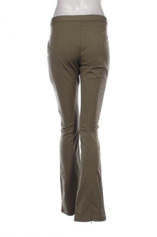 Дамски панталон Weekday, Размер M, Цвят Зелен, Цена 41,85 лв.