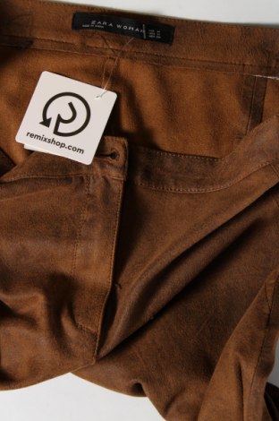 Дамски панталон Zara, Размер M, Цвят Кафяв, Цена 15,60 лв.