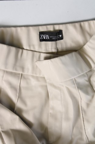Damenhose Zara, Größe S, Farbe Ecru, Preis 6,58 €