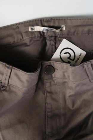 Pantaloni de femei Zara, Mărime M, Culoare Bej, Preț 29,31 Lei