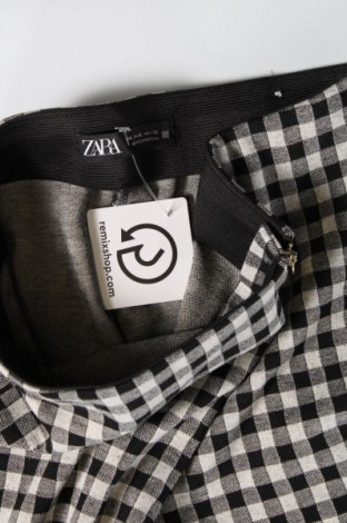 Дамски панталон Zara, Размер XL, Цвят Многоцветен, Цена 12,15 лв.