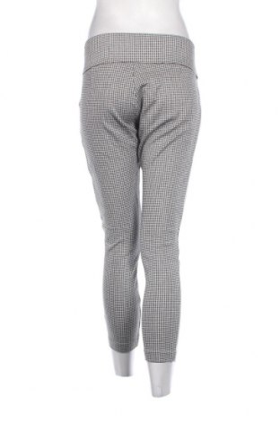 Дамски панталон Zara, Размер XL, Цвят Многоцветен, Цена 13,50 лв.