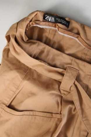 Дамски панталон Zara, Размер XS, Цвят Бежов, Цена 31,14 лв.