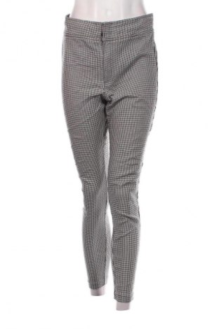 Pantaloni de femei Zara, Mărime L, Culoare Multicolor, Preț 39,97 Lei