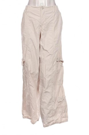 Дамски панталон Zara, Размер XL, Цвят Бежов, Цена 14,85 лв.