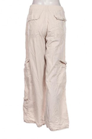 Дамски панталон Zara, Размер XL, Цвят Бежов, Цена 14,85 лв.