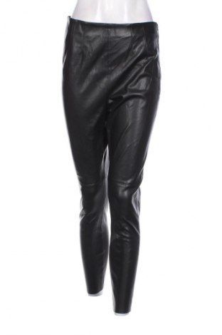 Pantaloni de femei Zara, Mărime L, Culoare Negru, Preț 204,44 Lei