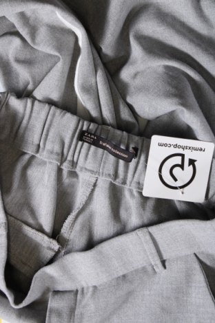 Дамски панталон Zara Trafaluc, Размер XS, Цвят Сив, Цена 8,91 лв.