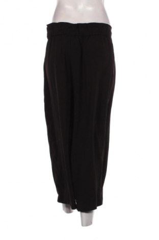 Дамски панталон Zara Trafaluc, Размер M, Цвят Черен, Цена 12,15 лв.