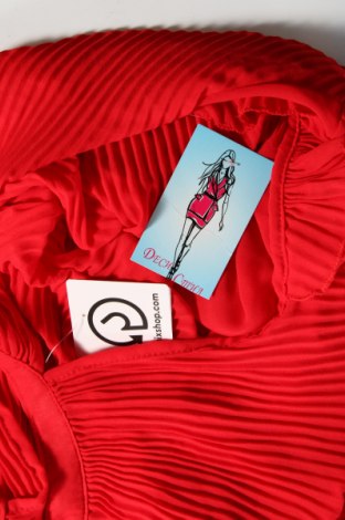 Tricou de damă, Mărime M, Culoare Roșu, Preț 30,53 Lei