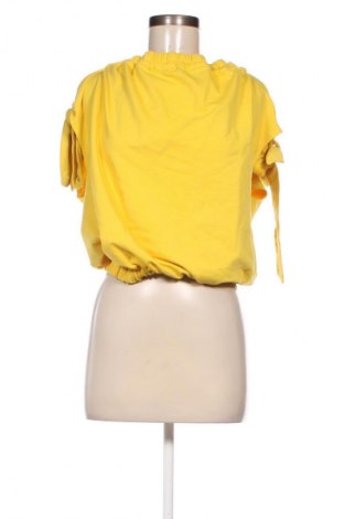 Γυναικείο αμάνικο μπλουζάκι, Μέγεθος L, Χρώμα Κίτρινο, Τιμή 3,59 €