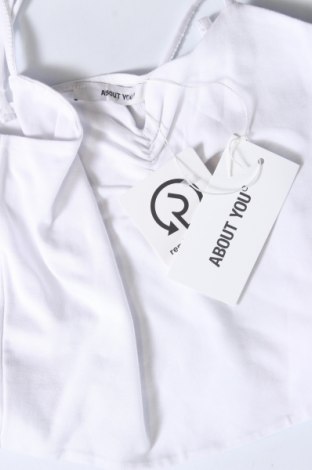 Γυναικείο αμάνικο μπλουζάκι About You, Μέγεθος S, Χρώμα Λευκό, Τιμή 6,39 €