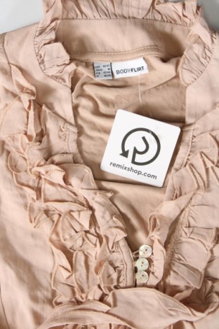 Γυναικείο αμάνικο μπλουζάκι Body Flirt, Μέγεθος M, Χρώμα Ρόζ , Τιμή 2,81 €