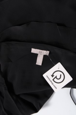 Γυναικείο αμάνικο μπλουζάκι H&M, Μέγεθος M, Χρώμα Μαύρο, Τιμή 4,20 €