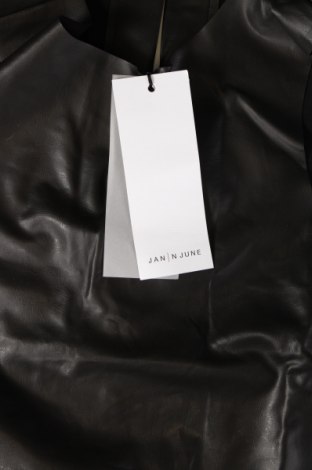 Γυναικείο αμάνικο μπλουζάκι Jan 'N June, Μέγεθος M, Χρώμα Μαύρο, Τιμή 15,98 €