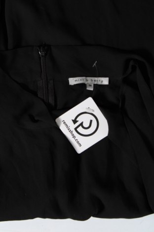 Γυναικείο αμάνικο μπλουζάκι Mint & Berry, Μέγεθος M, Χρώμα Μαύρο, Τιμή 3,79 €