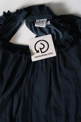 Γυναικείο αμάνικο μπλουζάκι Saint Tropez, Μέγεθος S, Χρώμα Μπλέ, Τιμή 3,90 €