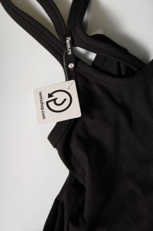 Γυναικείο αμάνικο μπλουζάκι Sinsay, Μέγεθος S, Χρώμα Μαύρο, Τιμή 3,81 €