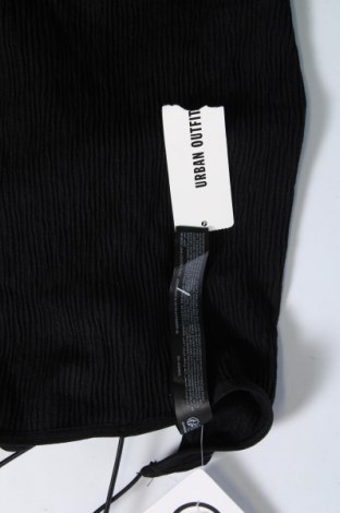 Дамски потник Urban Outfitters, Размер M, Цвят Черен, Цена 12,40 лв.