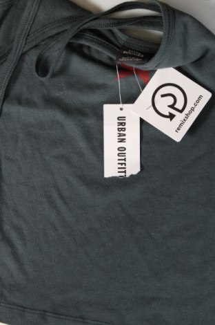 Damska koszulka na ramiączkach Urban Outfitters, Rozmiar M, Kolor Niebieski, Cena 33,05 zł