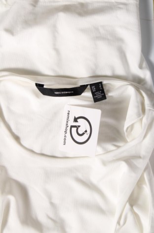 Γυναικείο αμάνικο μπλουζάκι Vero Moda, Μέγεθος S, Χρώμα Λευκό, Τιμή 18,47 €