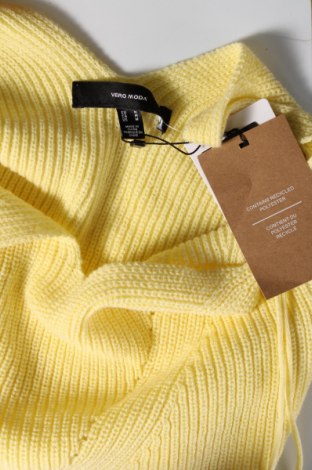 Γυναικείο αμάνικο μπλουζάκι Vero Moda, Μέγεθος M, Χρώμα Κίτρινο, Τιμή 18,47 €