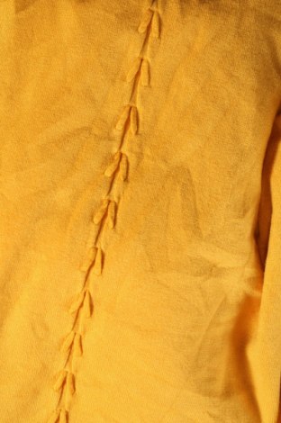 Dámský svetr, Velikost XL, Barva Žlutá, Cena  197,00 Kč