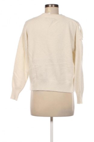 Γυναικείο πουλόβερ By Clara, Μέγεθος S, Χρώμα Εκρού, Τιμή 9,87 €