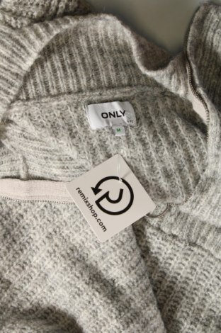 Дамски пуловер ONLY, Размер M, Цвят Сив, Цена 14,85 лв.