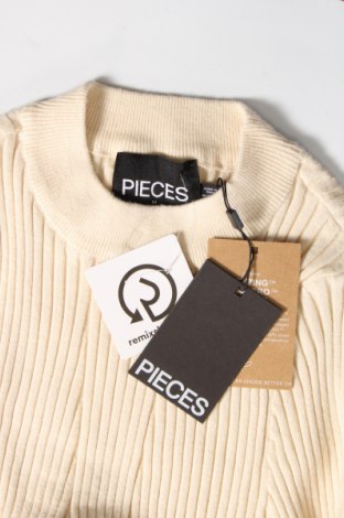 Дамски пуловер Pieces, Размер M, Цвят Екрю, Цена 37,20 лв.