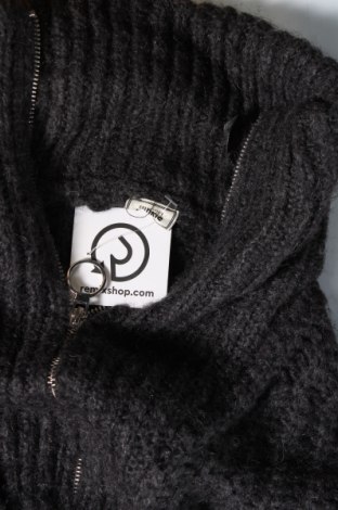Дамски пуловер Pimkie, Размер XS, Цвят Сив, Цена 15,95 лв.