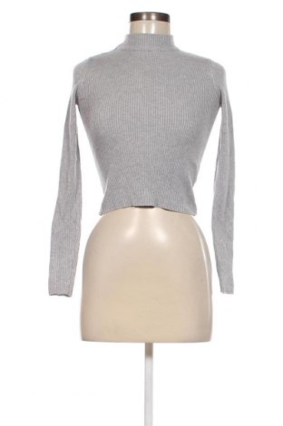 Γυναικείο πουλόβερ Pull&Bear, Μέγεθος S, Χρώμα Γκρί, Τιμή 9,87 €
