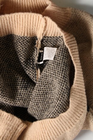 Дамски пуловер SHEIN, Размер M, Цвят Бежов, Цена 16,52 лв.