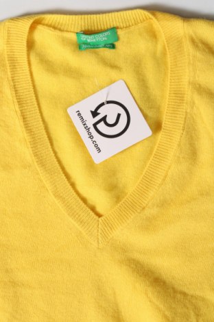 Дамски пуловер United Colors Of Benetton, Размер XS, Цвят Жълт, Цена 22,55 лв.