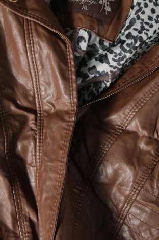 Dámska kožená bunda , Veľkosť XL, Farba Hnedá, Cena  19,45 €