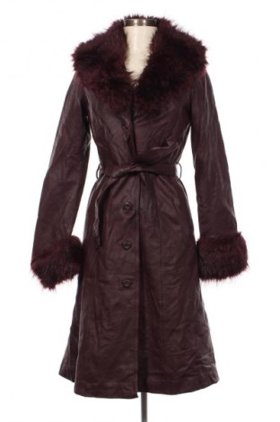 Дамско кожено яке, Размер M, Цвят Червен, Цена 80,25 лв.
