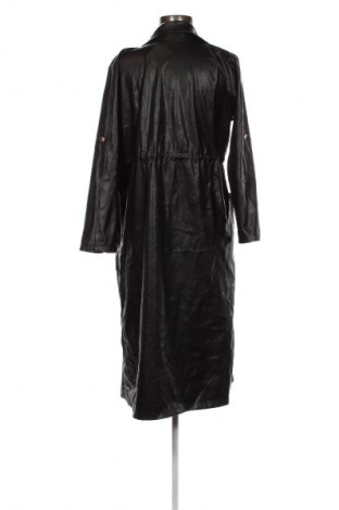 Γυναικείο δερμάτινο μπουφάν Made In Italy, Μέγεθος M, Χρώμα Μαύρο, Τιμή 21,22 €